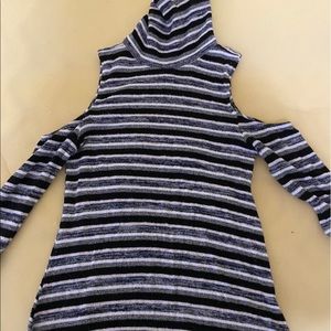 AE cold shoulder dress